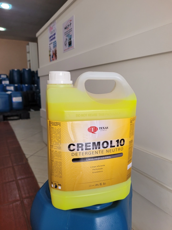 CREMOL 10.